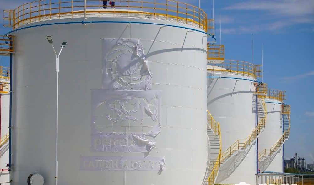 Газрын тосны бүтээгдэхүүний агуулах барих, өргөтгөх төслүүдэд хөнгөлөлттэй зээл олгож эхэллээ Газрын тосны бүтээгдэхүүний агуулах барих, өргөтгөх төслүүдэд хөнгөлөлттэй зээл олгож эхэллээ